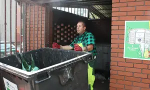 Gdzie wyrzucić plastikowe krzesło? Sprawdź najlepsze opcje utylizacji