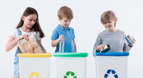 Jak selekcjonować śmieci, aby uniknąć błędów i zwiększyć recycling