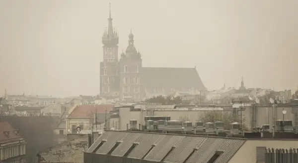 Skąd smog w Polsce? Odkryj przyczyny i zagrożenia dla zdrowia