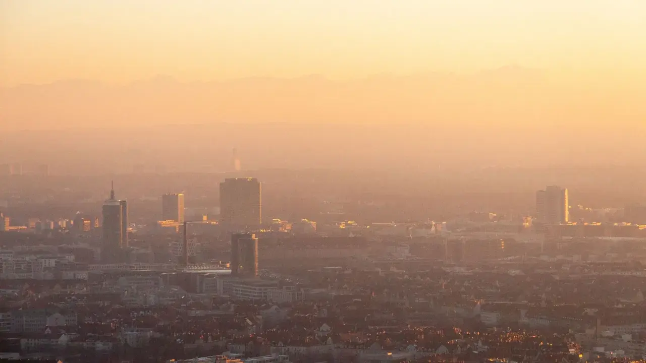 Jak powstaje smog? Zrozumienie przyczyn i skutków zanieczyszczeń